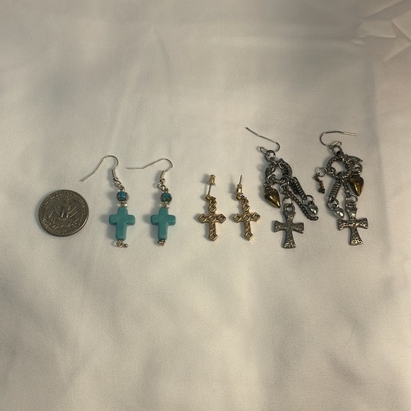 Cute Cross Earrings - Picture 3 of 3